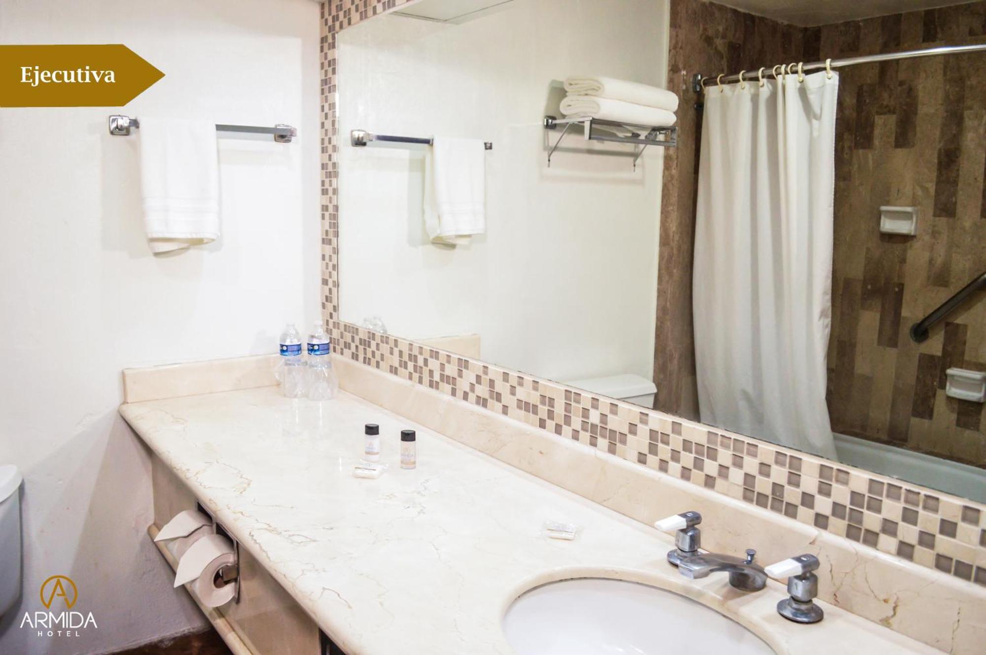 Armida Express Hotel Guaymas Eksteriør billede